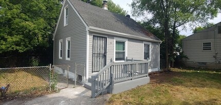 Building Photo - 5304 N 64th St