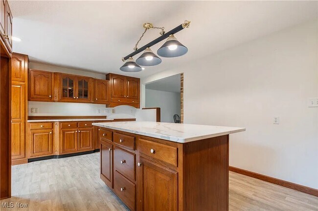 Foto del edificio - 5730 Griffith Ave NW