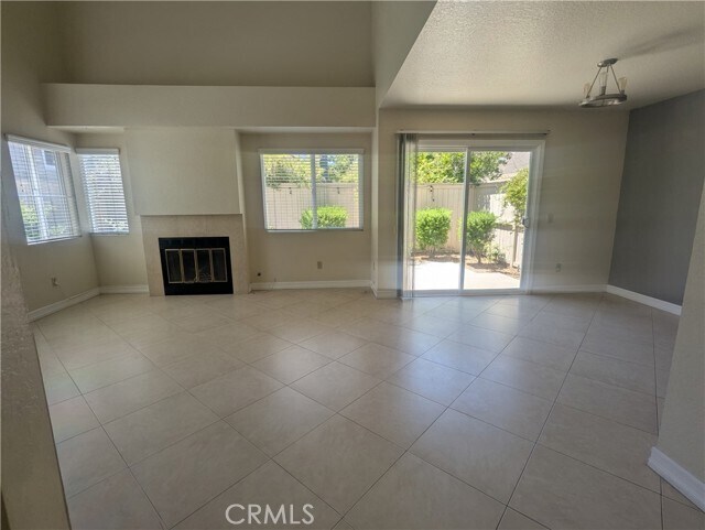 Foto del edificio - 28262 Glenbrook