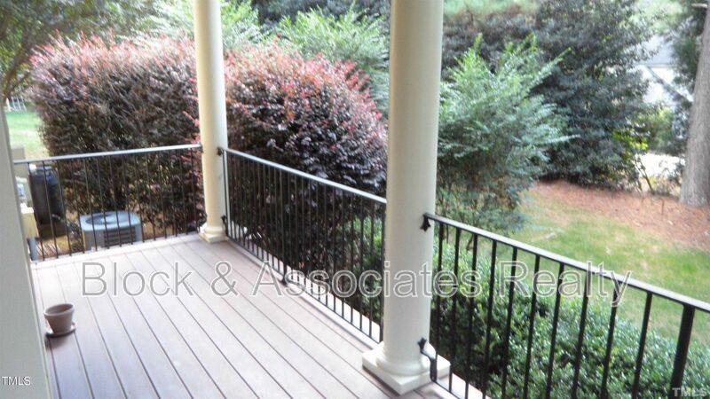 Foto del edificio - 1325 Wynncrest Ct