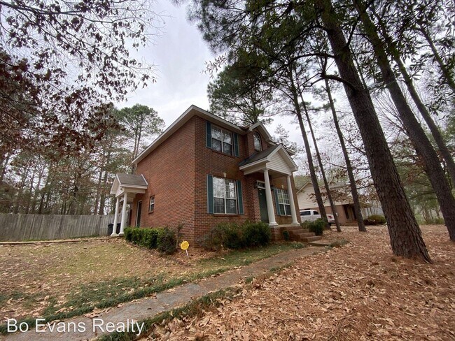 Foto del edificio - 3 br, 3 bath House - 189 Laurel Hill Dr