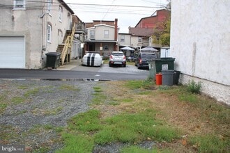 Building Photo - 130 N Mill St