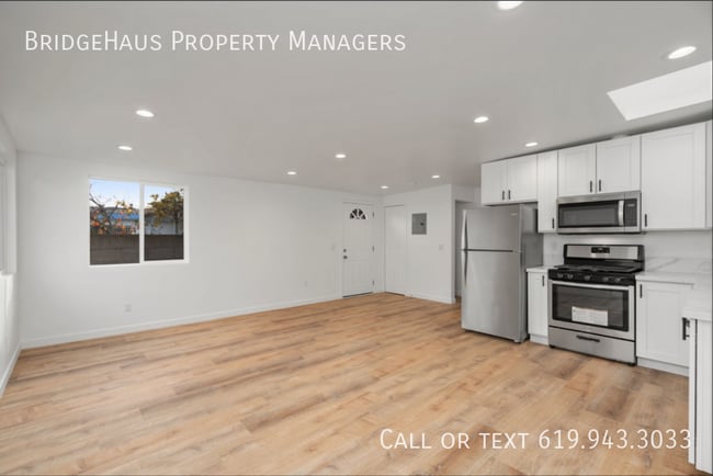 Building Photo - 4161 Clairemont Mesa Blvd