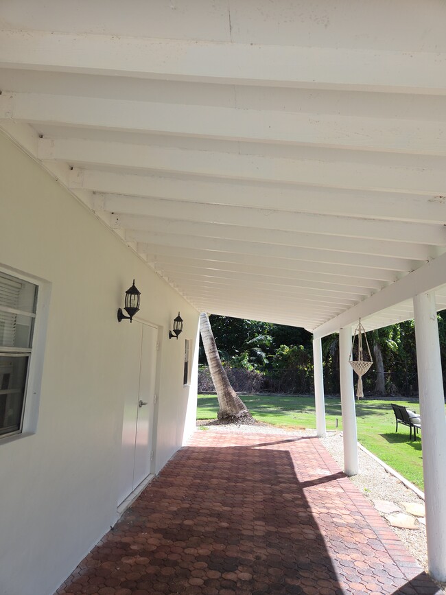 Building Photo - 11455 SW 82nd Ave