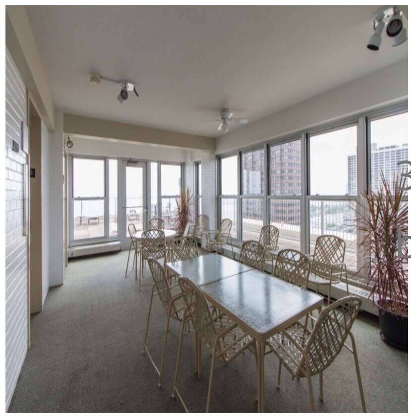 Rooftop party room - 4980 N Marine Dr
