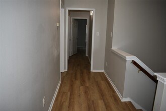 Building Photo - 4214 Creek Ridge Ln