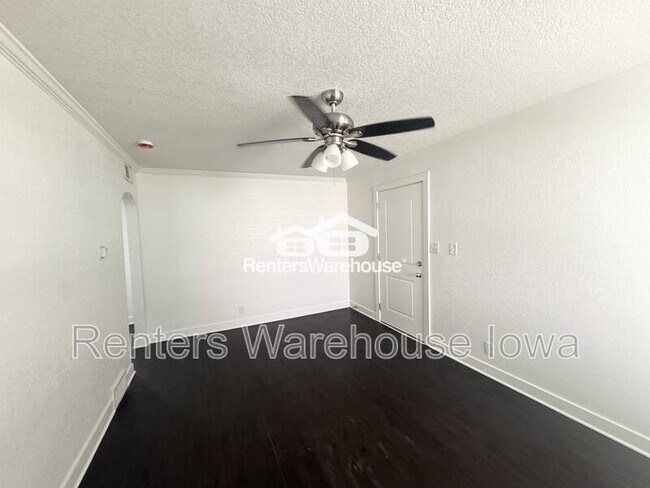 Foto del edificio - 6803 SW 16th St