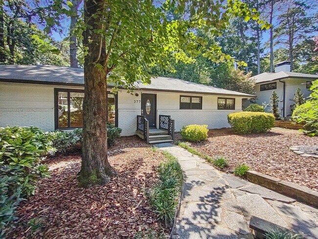 Building Photo - 377 Springdale Dr NE