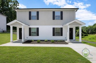 Building Photo - 111 Sitton Dr