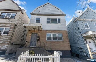 Building Photo - 327 Columbia Ave