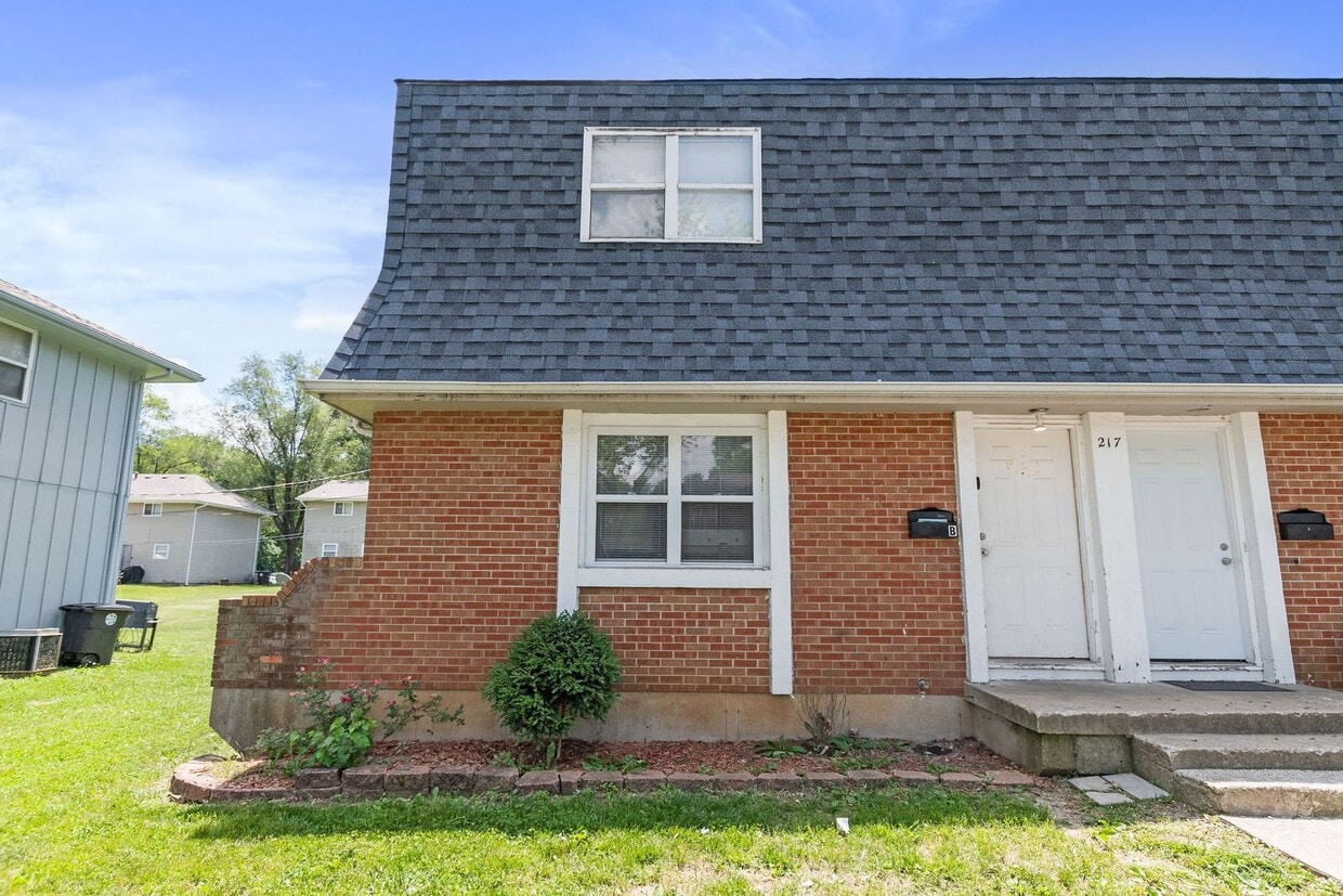 Primary Photo - Spacious Belton Duplex with Full Basement—Great Location!