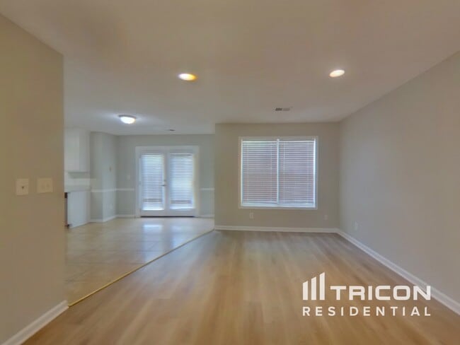 Building Photo - 134 Hunters Chase