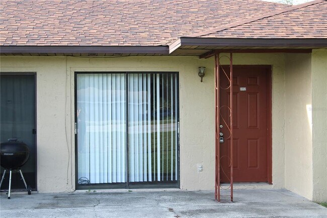Foto del edificio - 3110 Harmon Ln