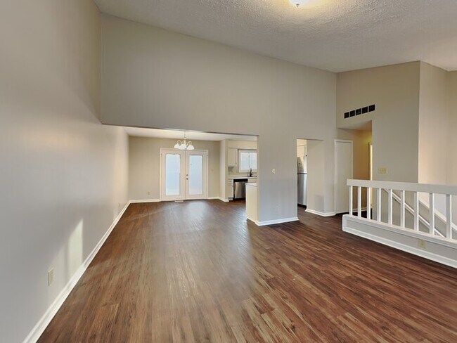 Foto del edificio - 3123 Skeeter Ct