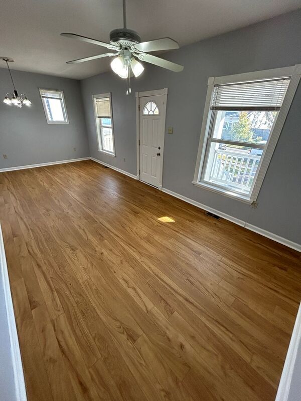 Foto del edificio - 6507 Chamberlain Ave