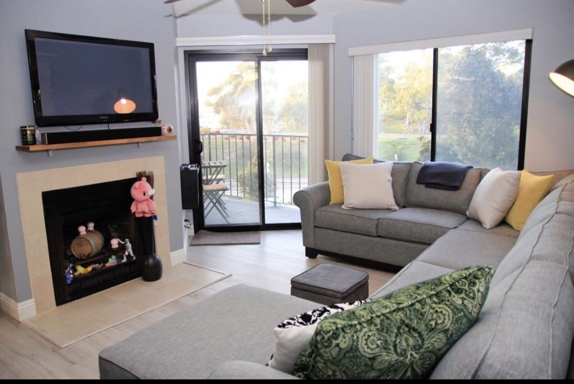 Living Room - 1650 Eighth Ave