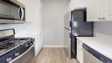 Interior Photo - Inwood West