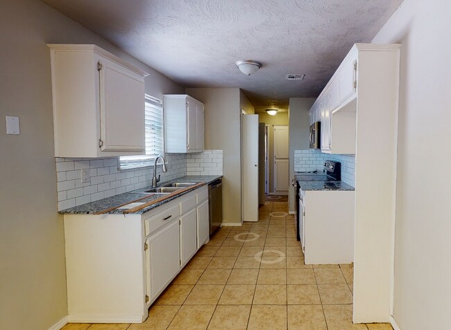 Foto del edificio - 12225 SW 14th St