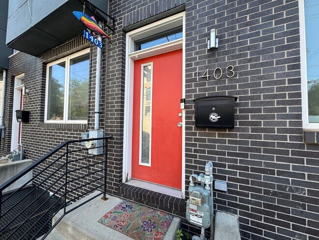 Foto del edificio - Luxurious 3-Bed Fishtown Home with Private...