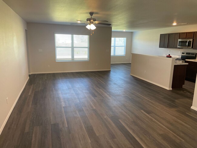 Building Photo - *Pre-leasing* Three Bedroom | Two Bath Hom...