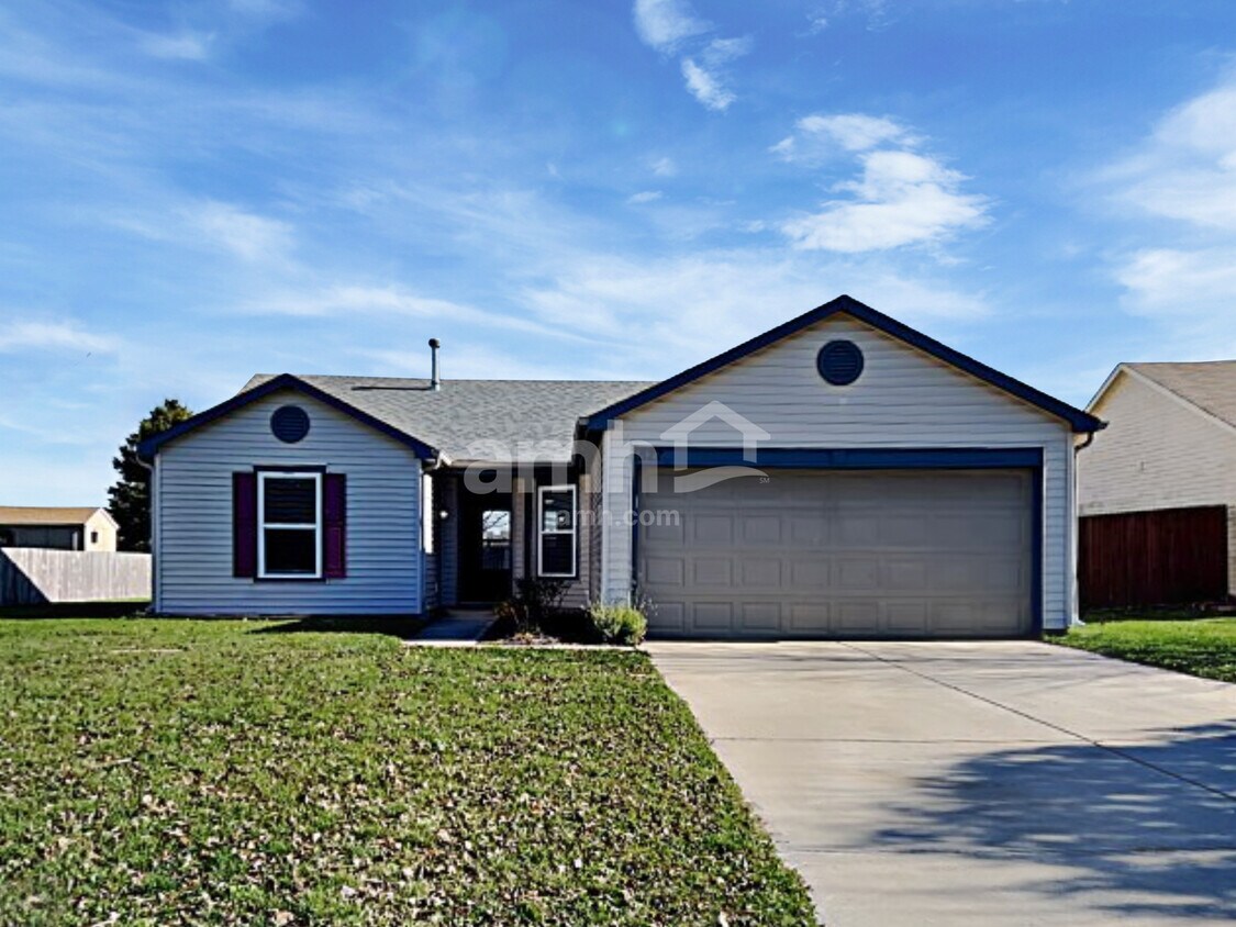 527 Bourneside Drive House Rental in Greenfield, IN