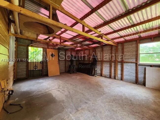 Building Photo - 2485 Spring Garden Dr SW