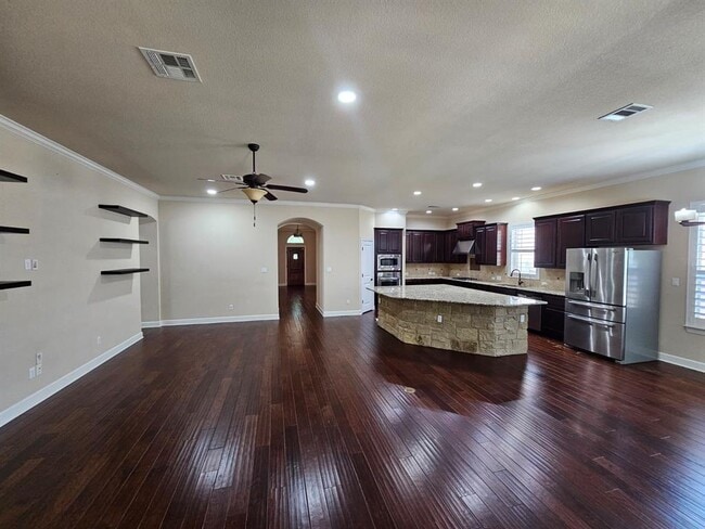 Building Photo - 18213 Painted Horse Cove