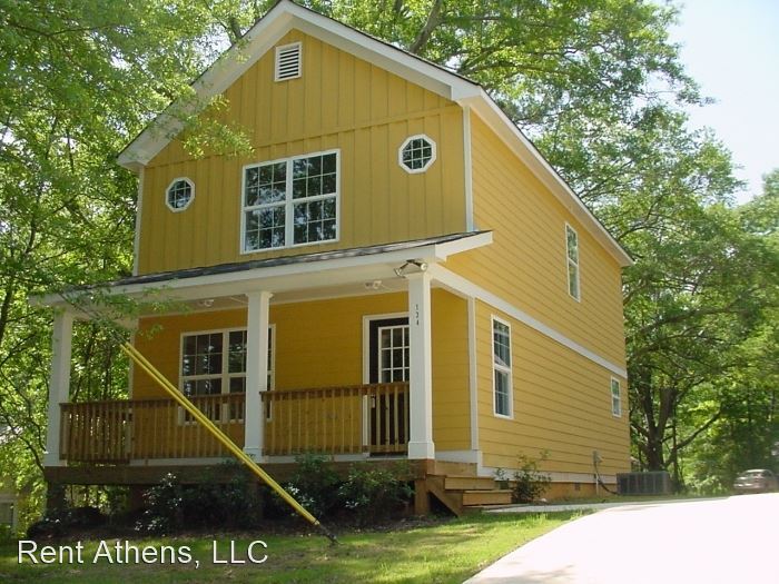 Primary Photo - 3 br, 2 bath House - 134 Moreland Avenue