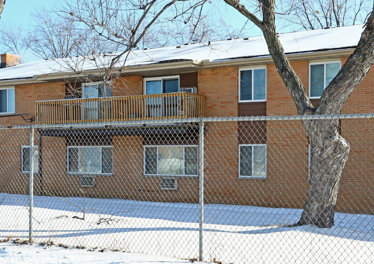 Building Photo - WestPark Apartments