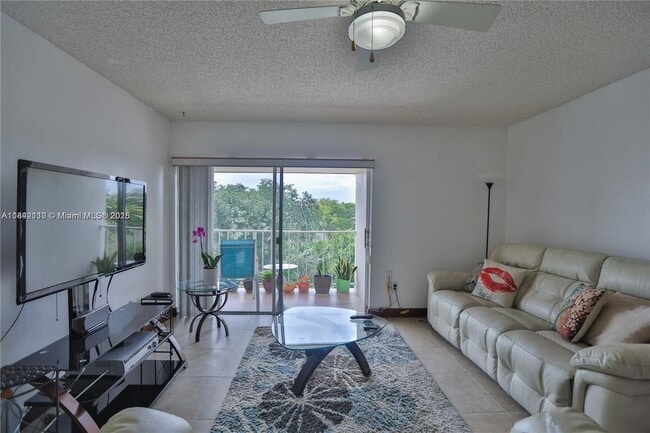 Building Photo - 7755 SW 86th St