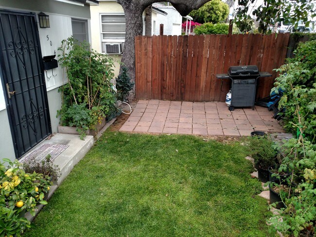 Front yard & patio area - 5040 Sawtelle Blvd