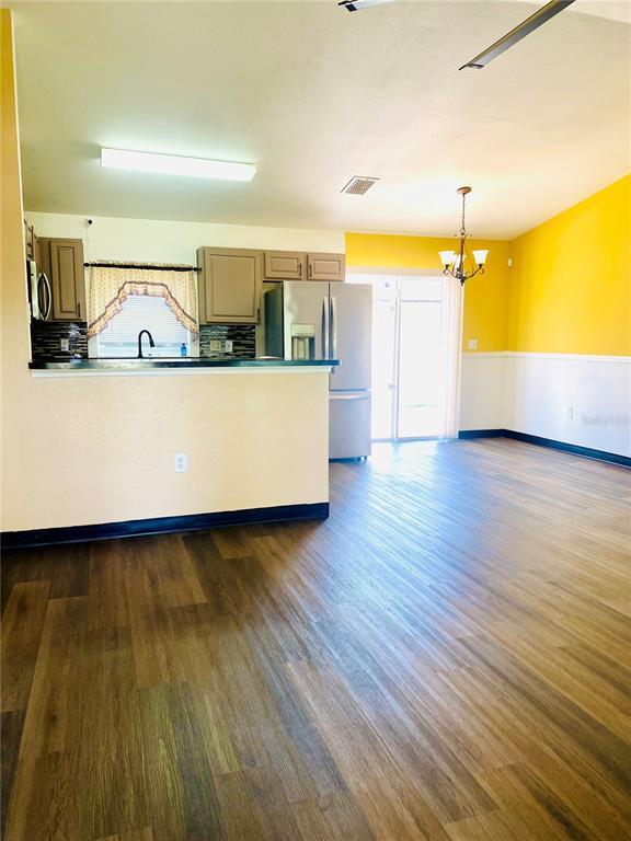 Building Photo - 659 Jaguar Ct