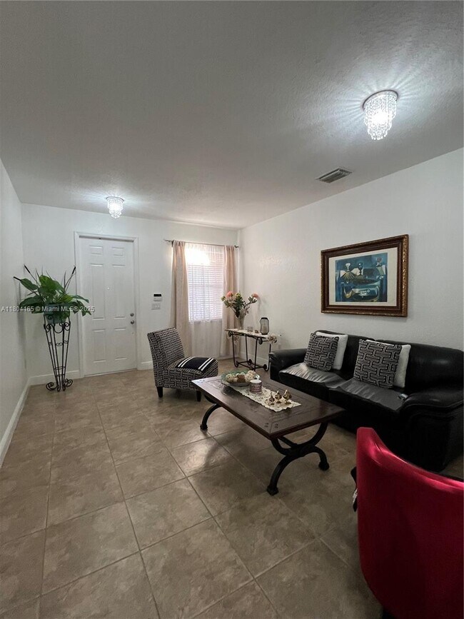 Foto del edificio - 13235 SW 128th St