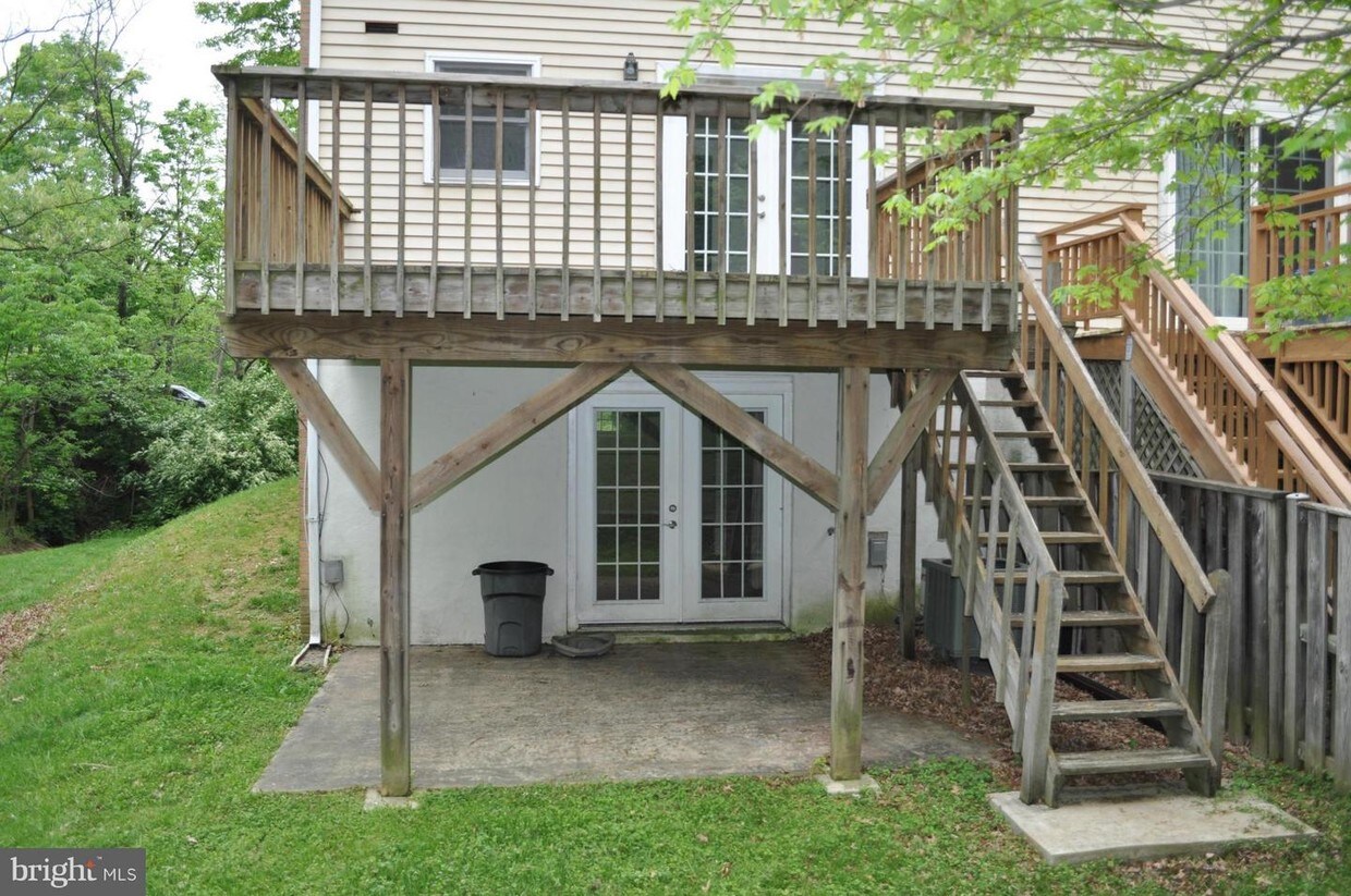 5847 Richardson Mews Square, Halethorpe, MD 21227 House for Rent in