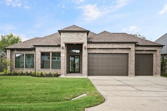 Building Photo - 3607 Wellborn Dr