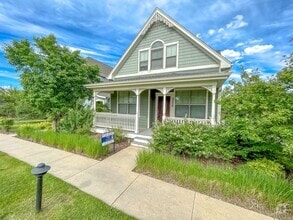 Building Photo - 2220 Uinta St