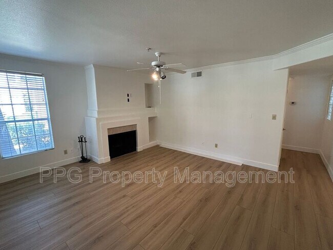 Building Photo - 10101 N Arabian Trail