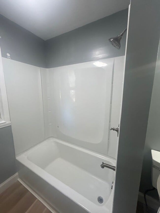 Building Photo - ***1/2 OFF FIRST FULL MONTH OF RENT!! ***