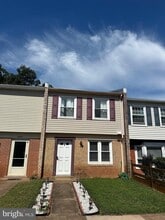 Building Photo - 8452 Sandstone Way