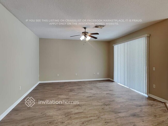 Foto del edificio - 13540 Biscayne Grove Ln