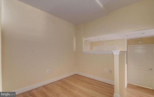 Building Photo - 2425 L St NW