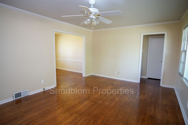 Foto del edificio - For Lease | Midtown Tulsa | Available Now