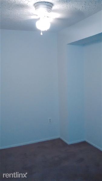 Building Photo - 8216 Marlton Ct