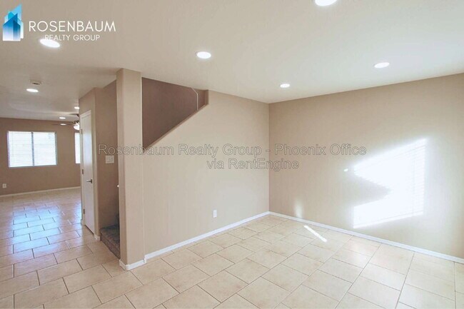 Building Photo - 1746 E Desert Moon Trail