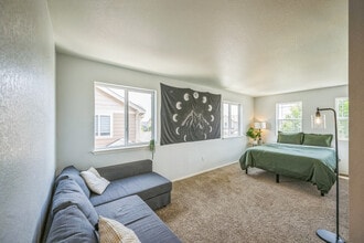 Building Photo - 5153 Chicory Cir