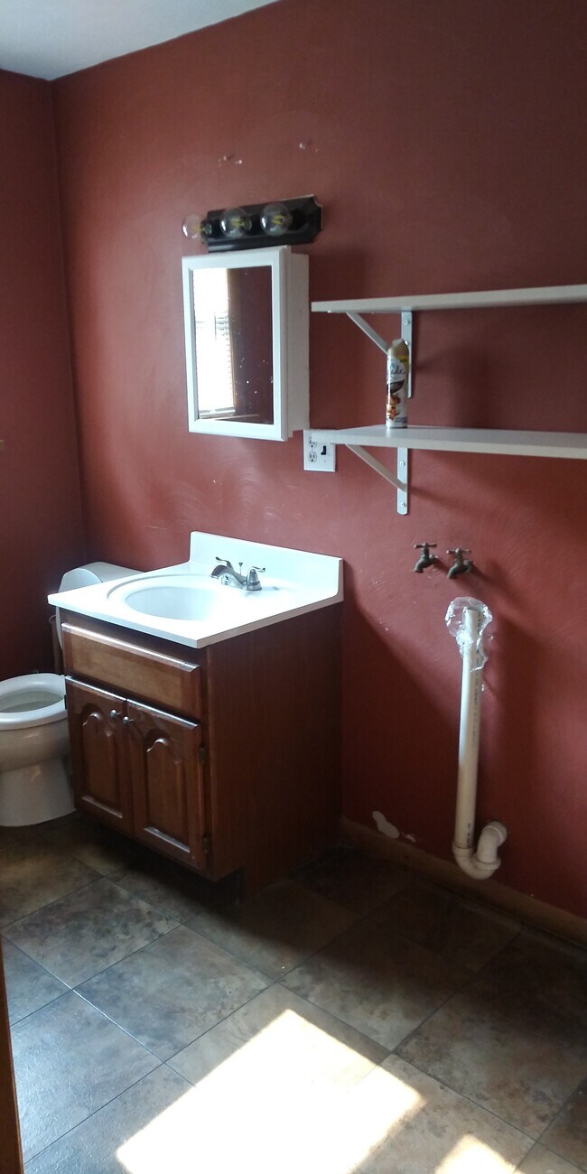 Bathroom - 426 2nd Ave