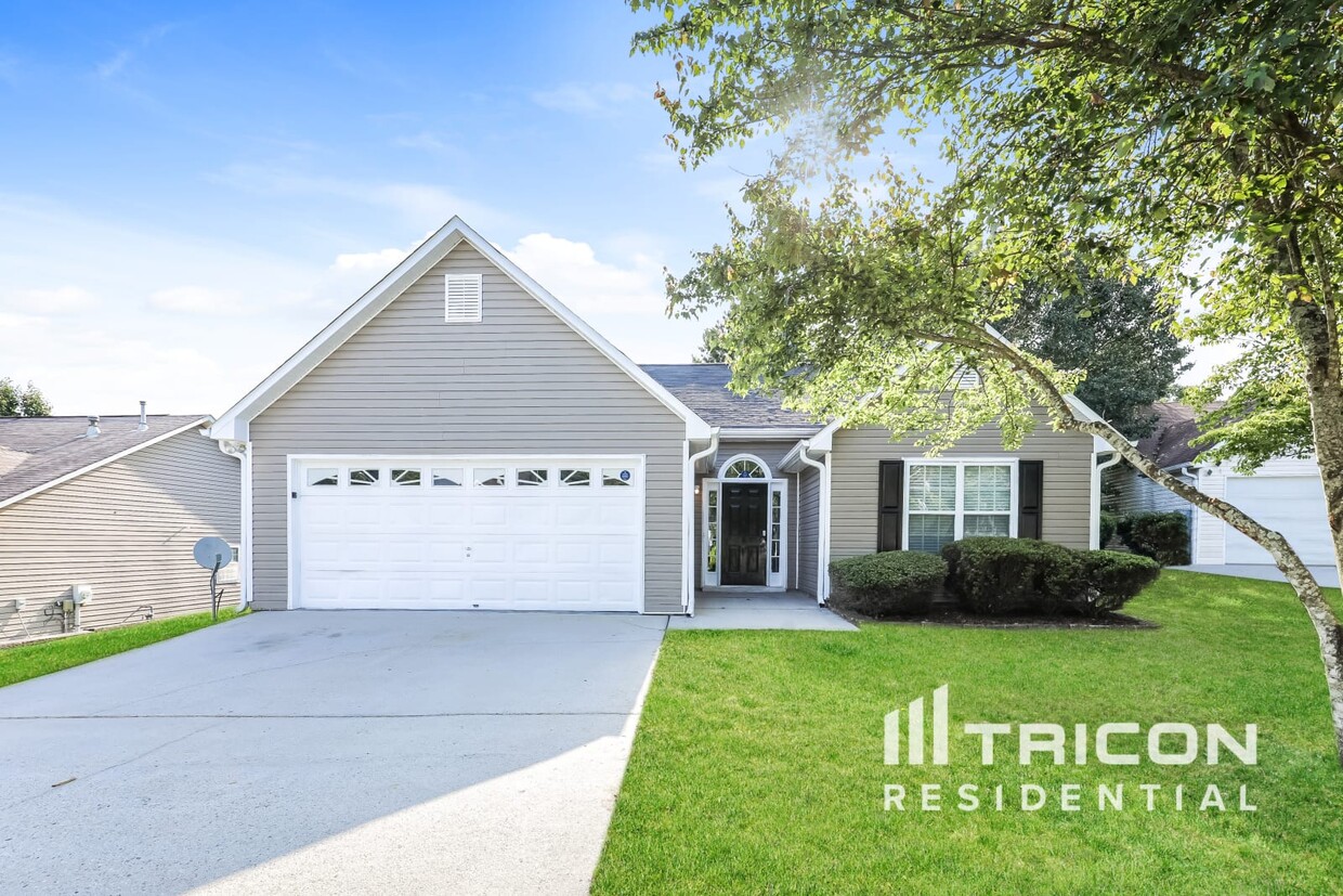 Foto principal - 10622 Cherry Cove Jonesboro GA
