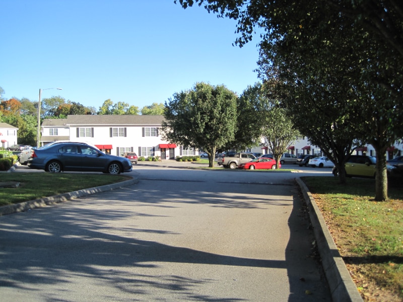 Building Photo - 704 Willington Manor