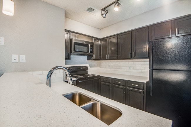 Building Photo - Morgan Apartments