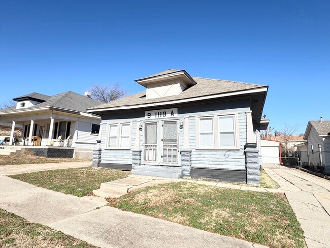 Foto del edificio - 1119 NW 9th St